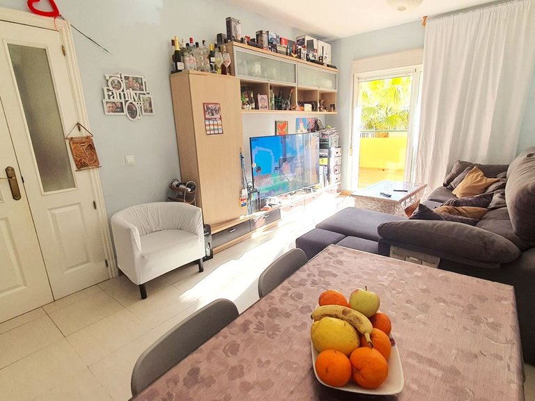 Apartment for Sale in Los Pacos, Malaga 10