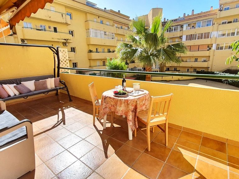 Apartment for Sale in Los Pacos, Malaga 17
