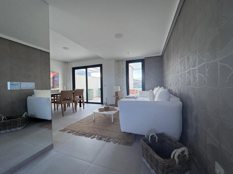 Apartment for Sale in La Cala De Mijas, Malaga 6