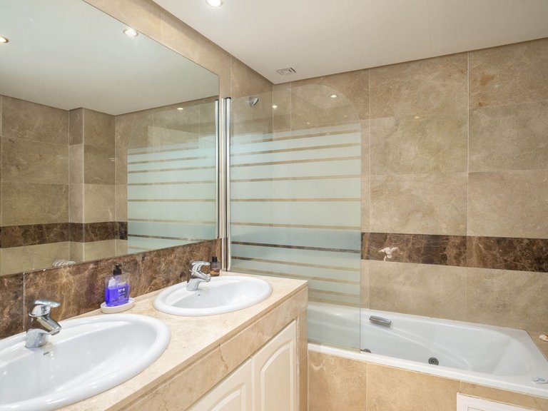 Apartment for Sale in Río Real, Malaga 6