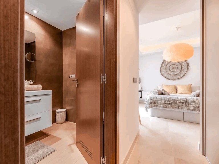 Apartment for Sale in Los Arqueros, Malaga 45