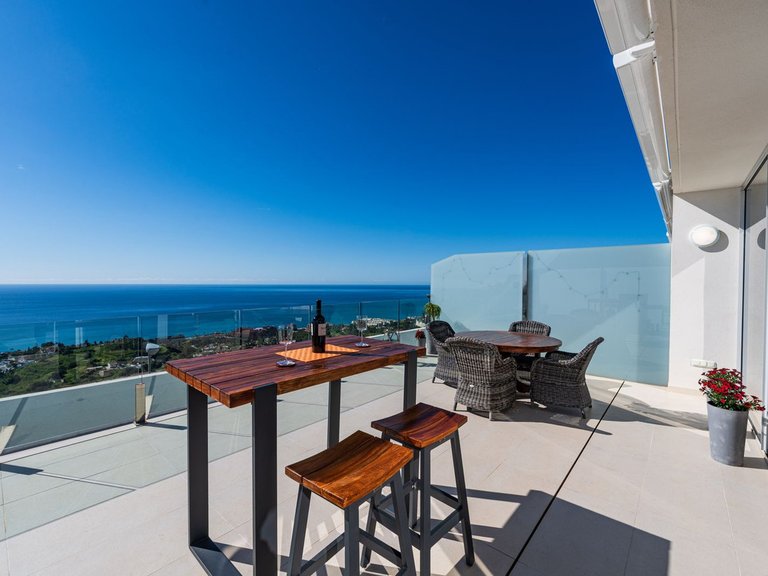 Apartment for Sale in Benalmadena, Malaga 23