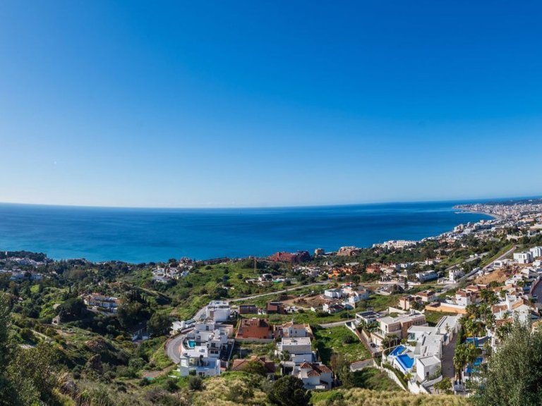 Apartment for Sale in Benalmadena, Malaga 45