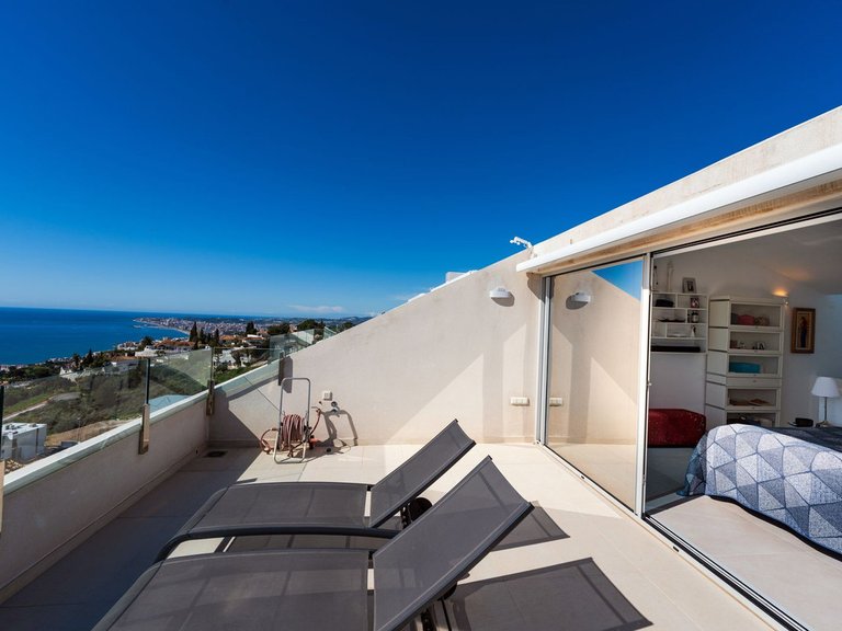 Apartment for Sale in Benalmadena, Malaga 5