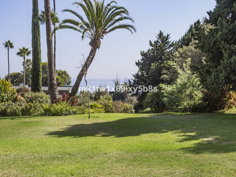 Apartment for Sale in Río Real, Malaga 13