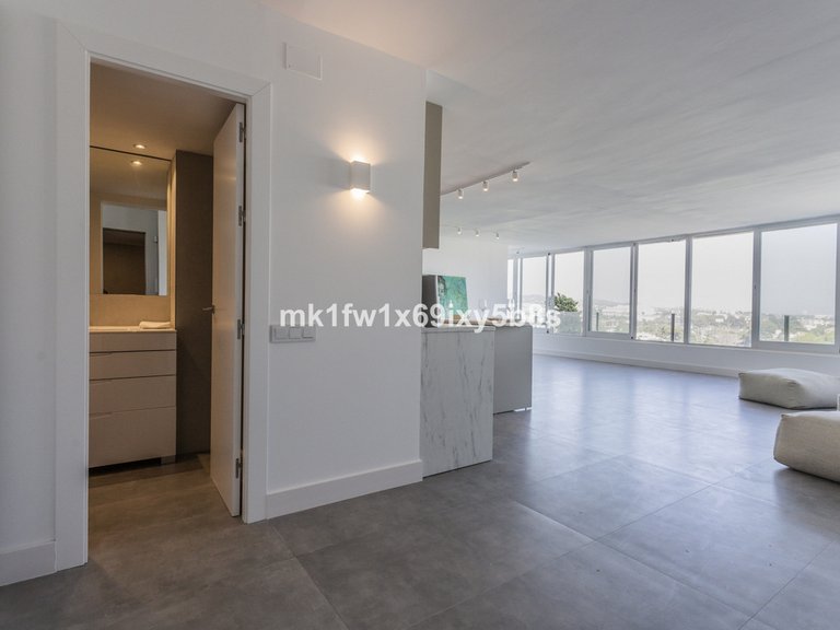 Apartment for Sale in Río Real, Malaga 21