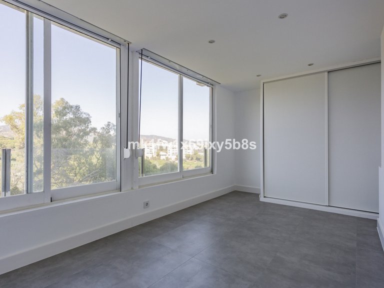 Apartment for Sale in Río Real, Malaga 31