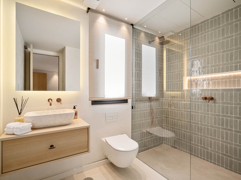 Villa for Sale in Nueva Andalucía, Malaga 52