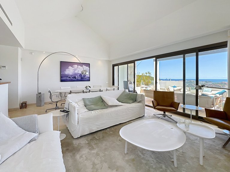Apartment for Sale in Casares, Malaga 9
