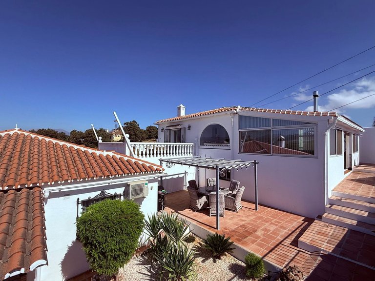 Villa for Sale in Coín, Malaga 1