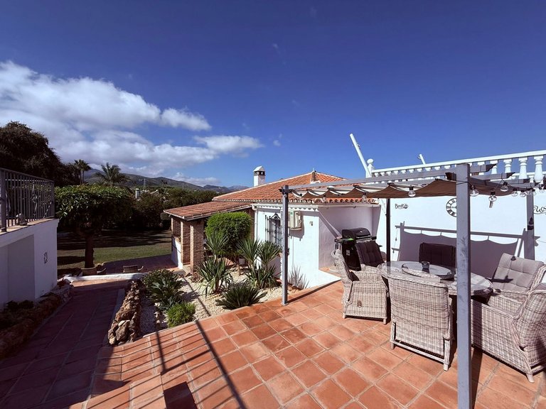 Villa for Sale in Coín, Malaga 2