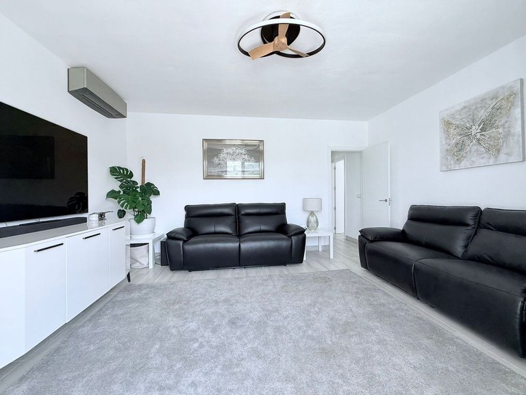 Villa for Sale in Coín, Malaga 23