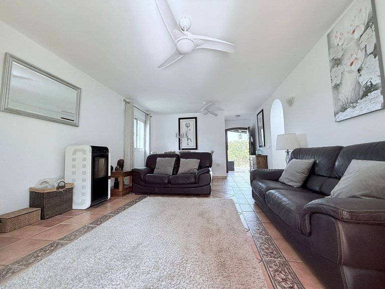 Villa for Sale in Coín, Malaga 41