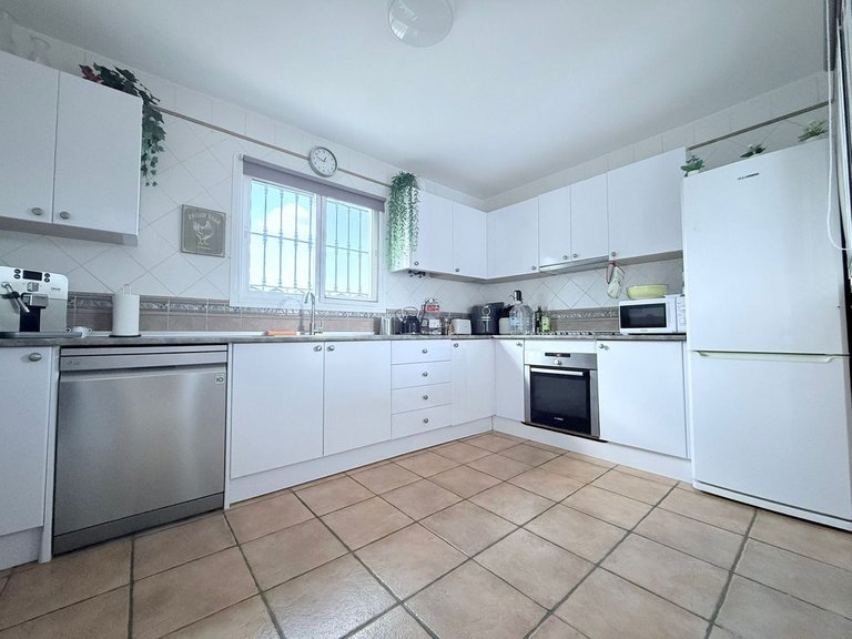 Villa for Sale in Coín, Malaga 43