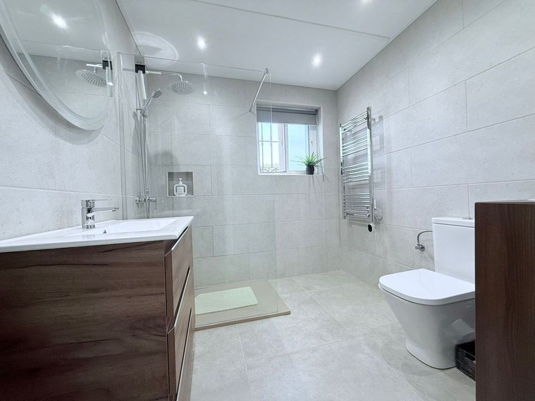 Villa for Sale in Coín, Malaga 48