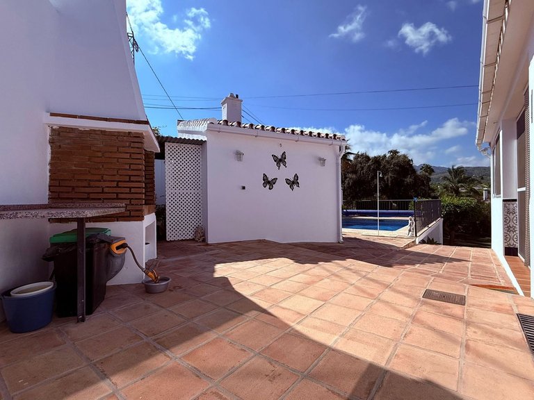 Villa for Sale in Coín, Malaga 7