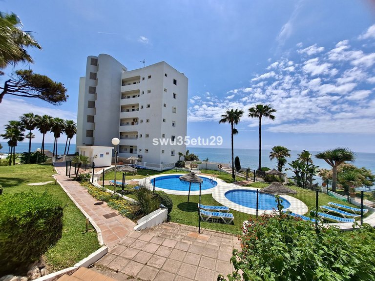 Apartment for Sale in Calahonda, Malaga 10