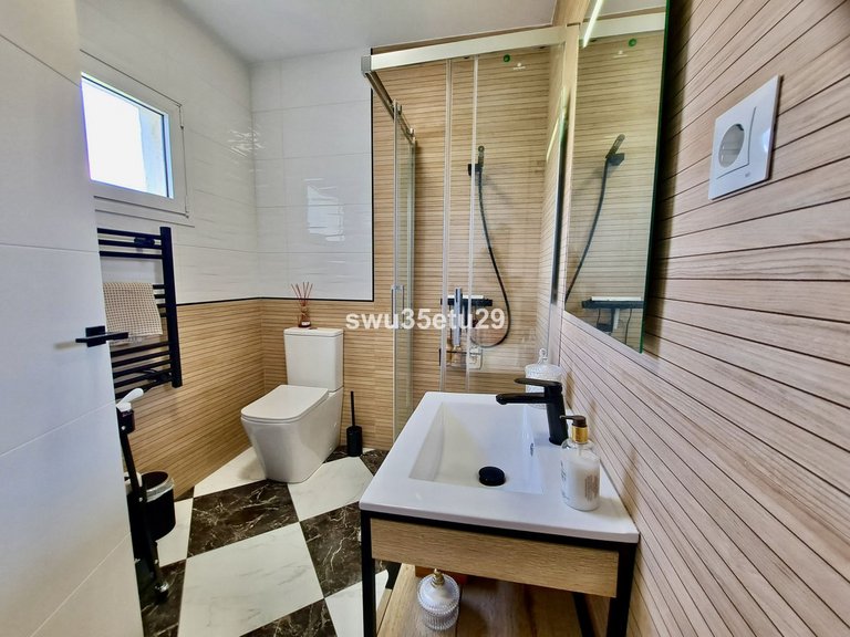 Apartment for Sale in Calahonda, Malaga 12