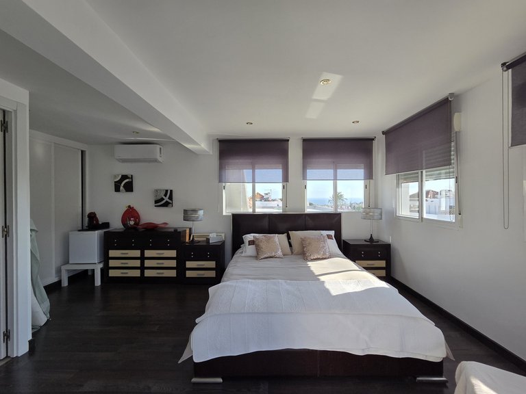 Villa for Sale in Nagüeles, Malaga 13