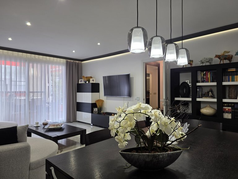 Villa for Sale in Nagüeles, Malaga 44