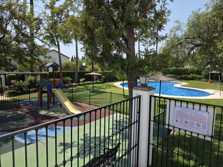 Villa for Sale in Nagüeles, Malaga 48