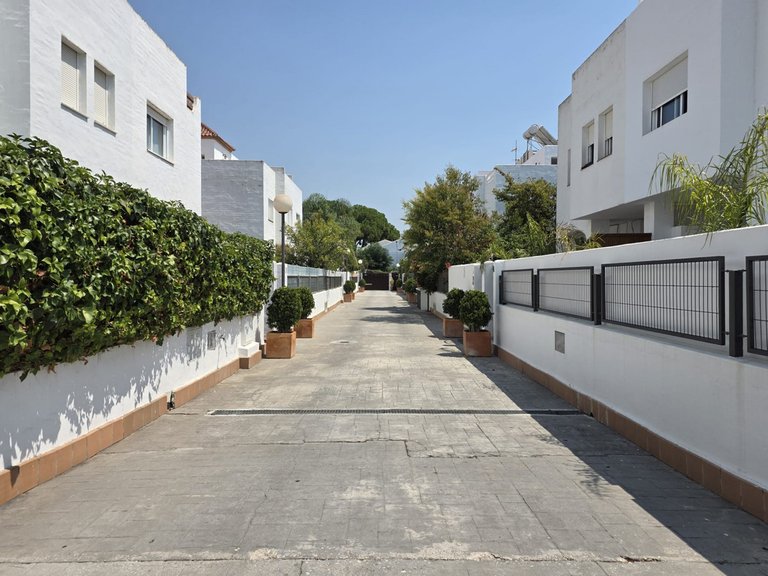 Villa for Sale in Nagüeles, Malaga 50