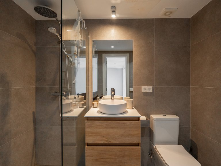 Villa for Sale in Nueva Andalucía, Malaga 28