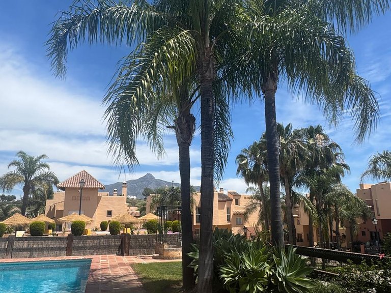 Villa for Sale in Nueva Andalucía, Malaga 37