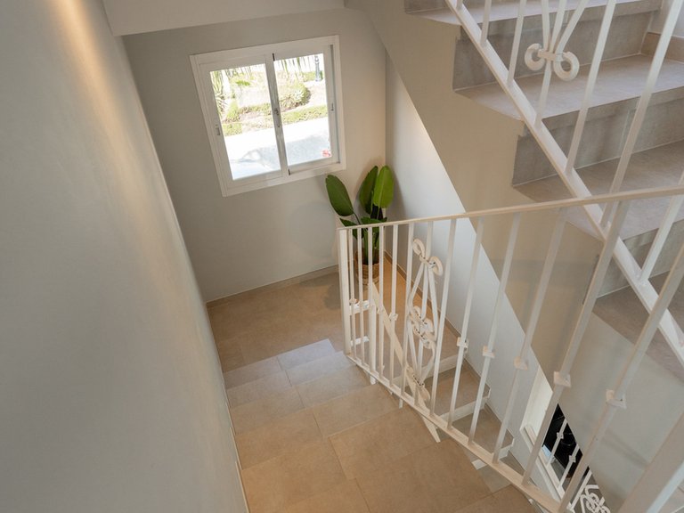 Villa for Sale in Nueva Andalucía, Malaga 45