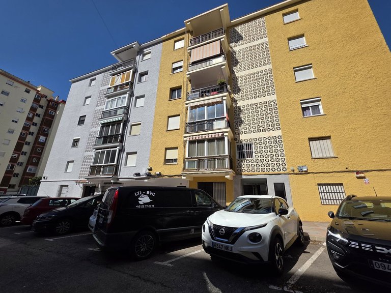 Apartment for Sale in Los Boliches, Malaga 27