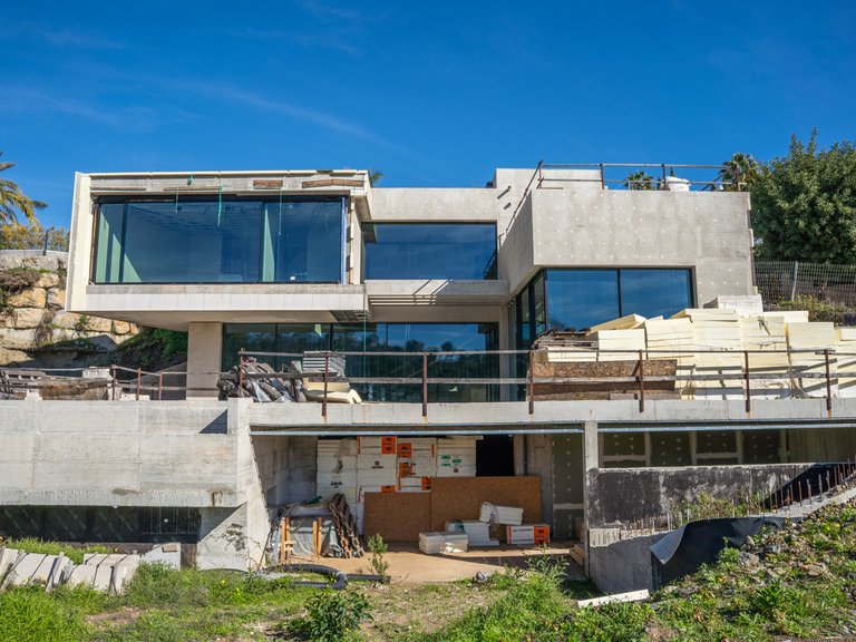 Villa for Sale in Benahavís, Malaga 2