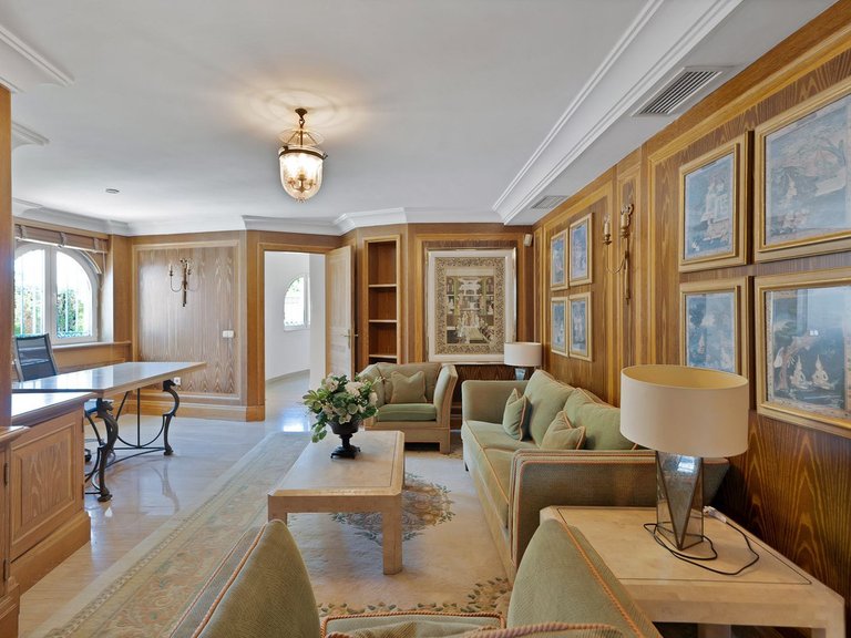Villa for Sale in Hacienda Las Chapas, Malaga 13