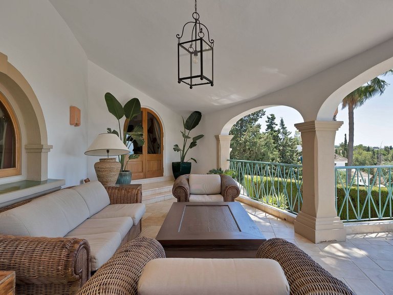 Villa for Sale in Hacienda Las Chapas, Malaga 18