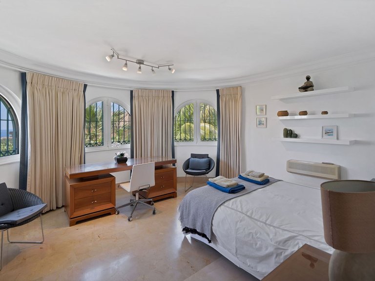 Villa for Sale in Hacienda Las Chapas, Malaga 23