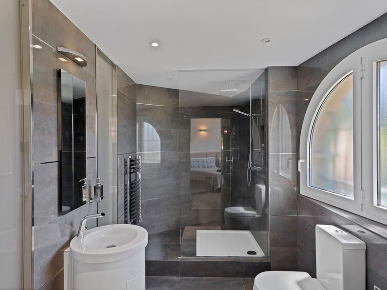 Villa for Sale in Hacienda Las Chapas, Malaga 26