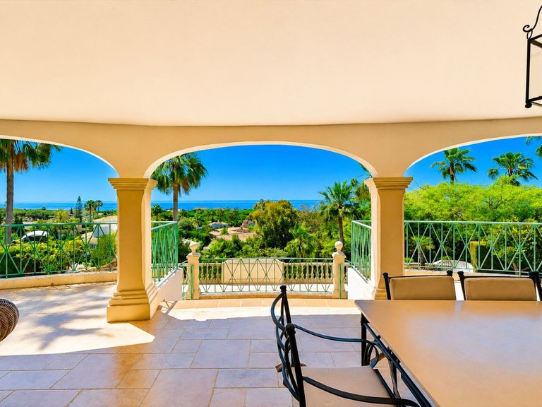 Villa for Sale in Hacienda Las Chapas, Malaga 8