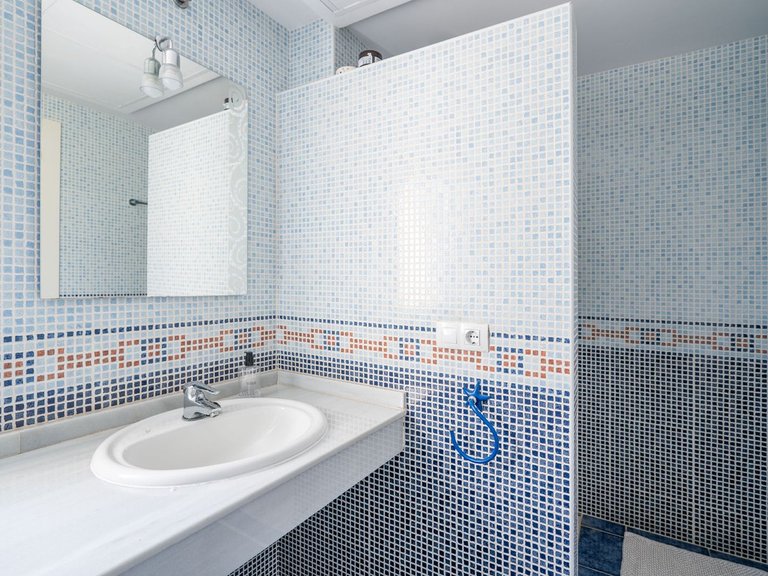 Apartment for Sale in La Duquesa, Malaga 7