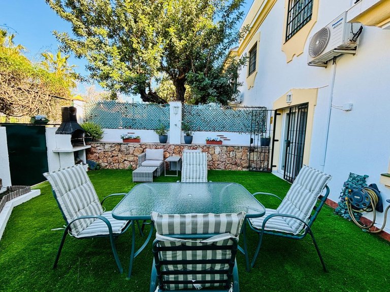 Villa for Sale in Arroyo De La Miel, Malaga 23