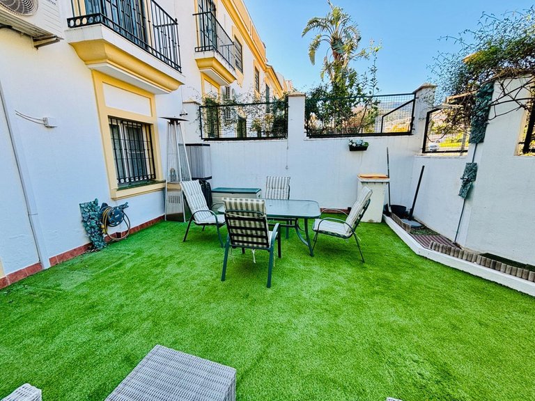 Villa for Sale in Arroyo De La Miel, Malaga 42