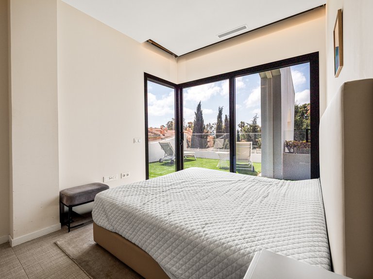 Apartment for Sale in Cabopino, Malaga 15