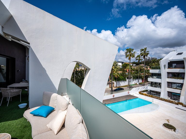 Apartment for Sale in Cabopino, Malaga 3