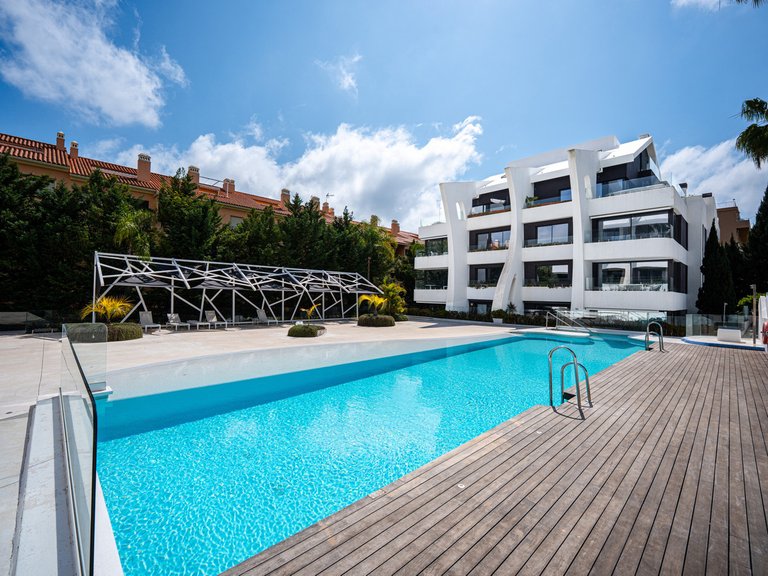 Apartment for Sale in Cabopino, Malaga 35