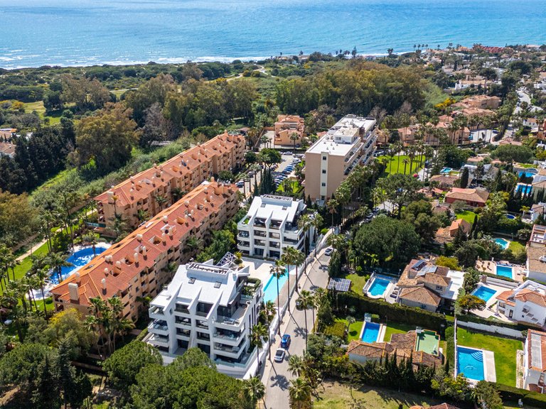 Apartment for Sale in Cabopino, Malaga 43