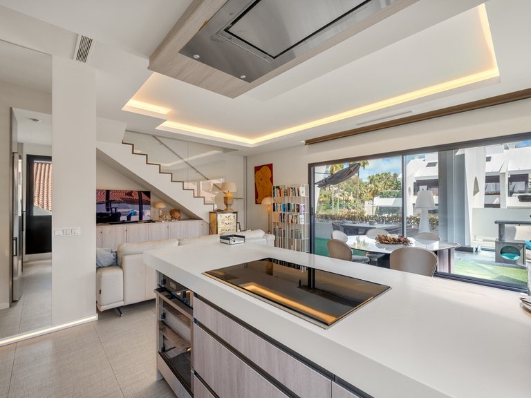 Apartment for Sale in Cabopino, Malaga 5