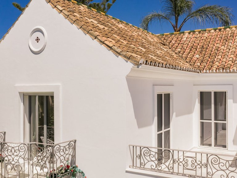 Villa for Sale in Nueva Andalucía, Malaga 38