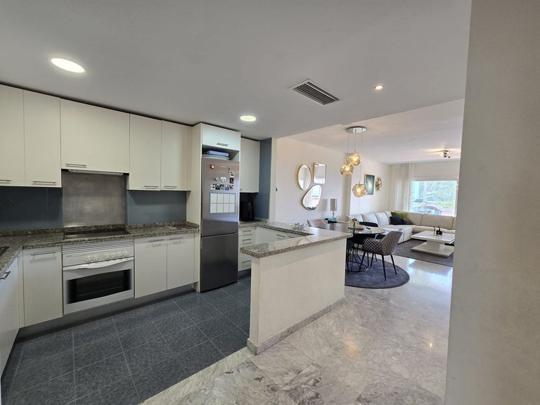 Apartment for Sale in Torrequebrada, Malaga 22