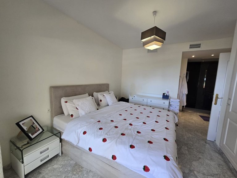 Apartment for Sale in Torrequebrada, Malaga 27