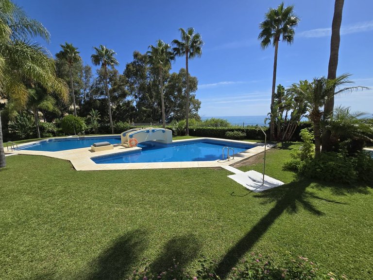 Apartment for Sale in Torrequebrada, Malaga 8