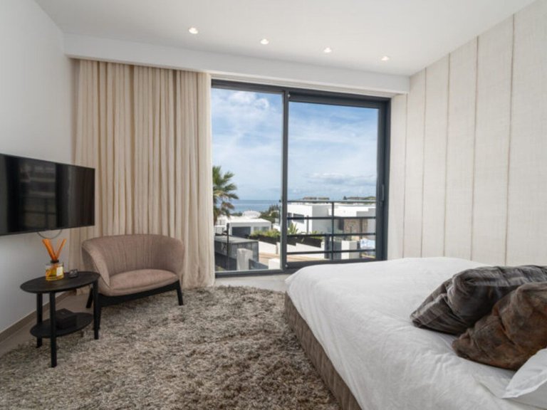 Villa for Sale in Costa del Sol Cabopino, Malaga 19