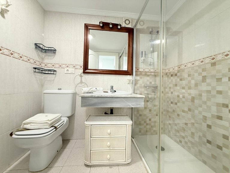 Apartment for Sale in Fuengirola, Malaga 15